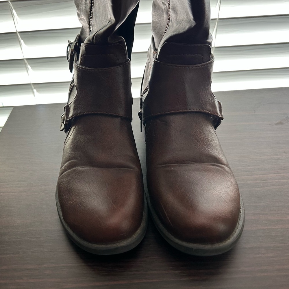 Vintage Guess boots -used